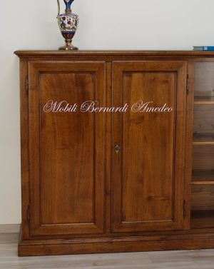 Credenza in legno massiccio con 3 ante stile classico